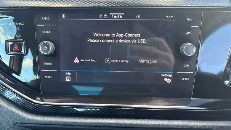 Volkswagen Polo 1.0 Life 5dr Petrol Hatchback